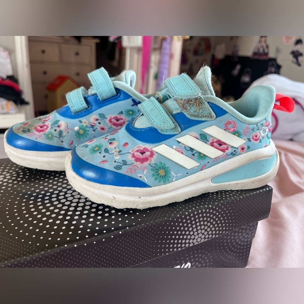Toddler Adidas Snow White - Picture 3 of 4